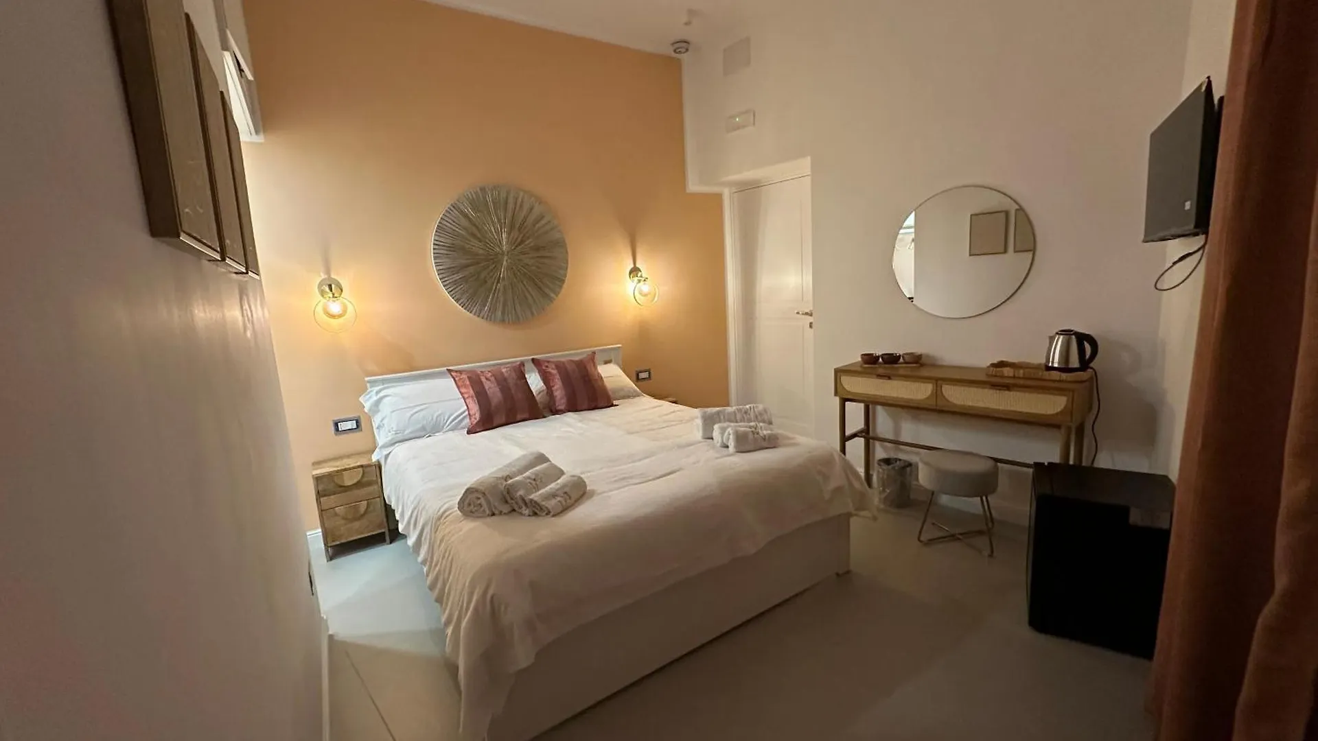Bed & Breakfast B&B Core Analfabeta Naples