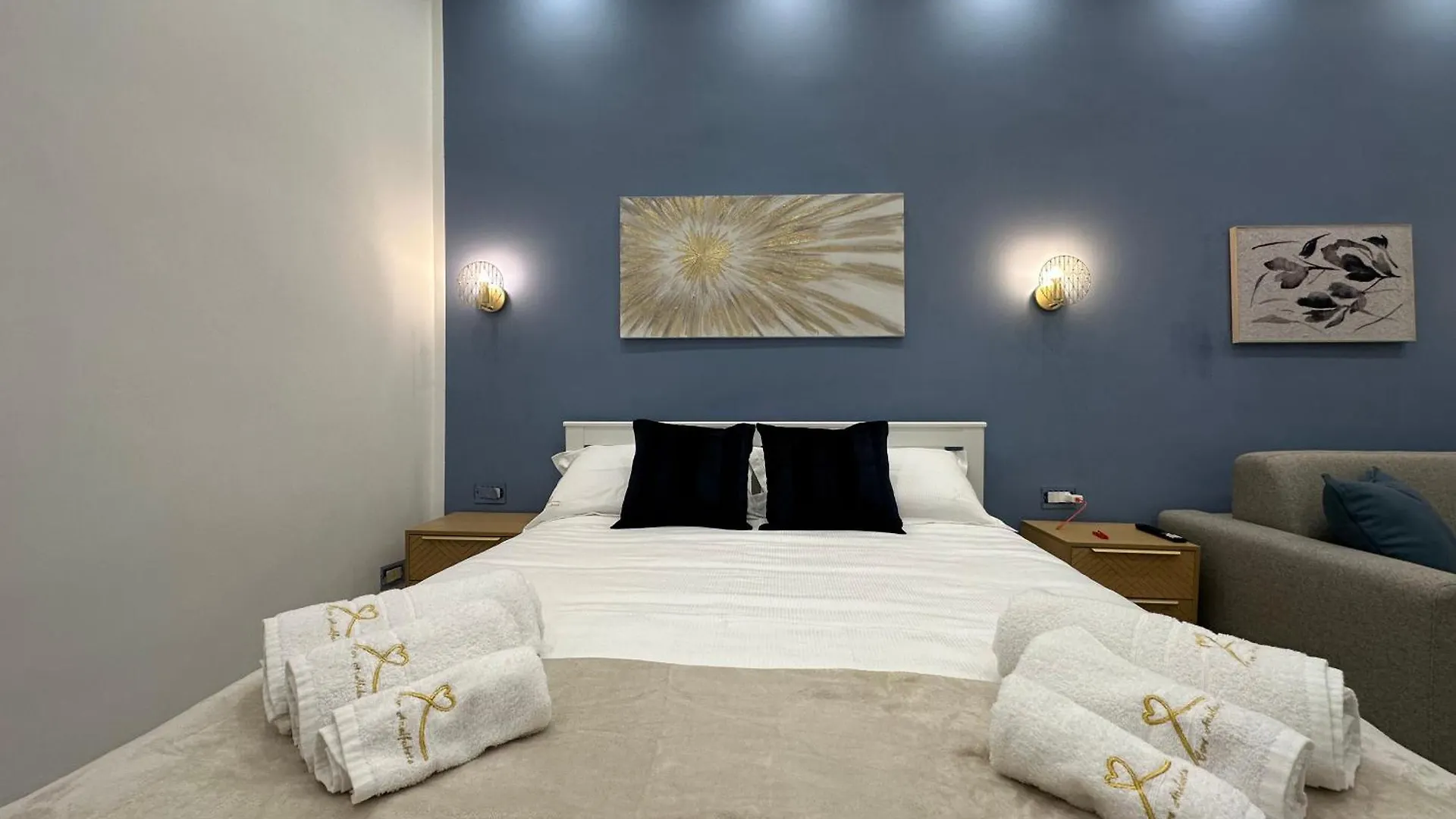B&B Core Analfabeta Naples 0*,  Italy